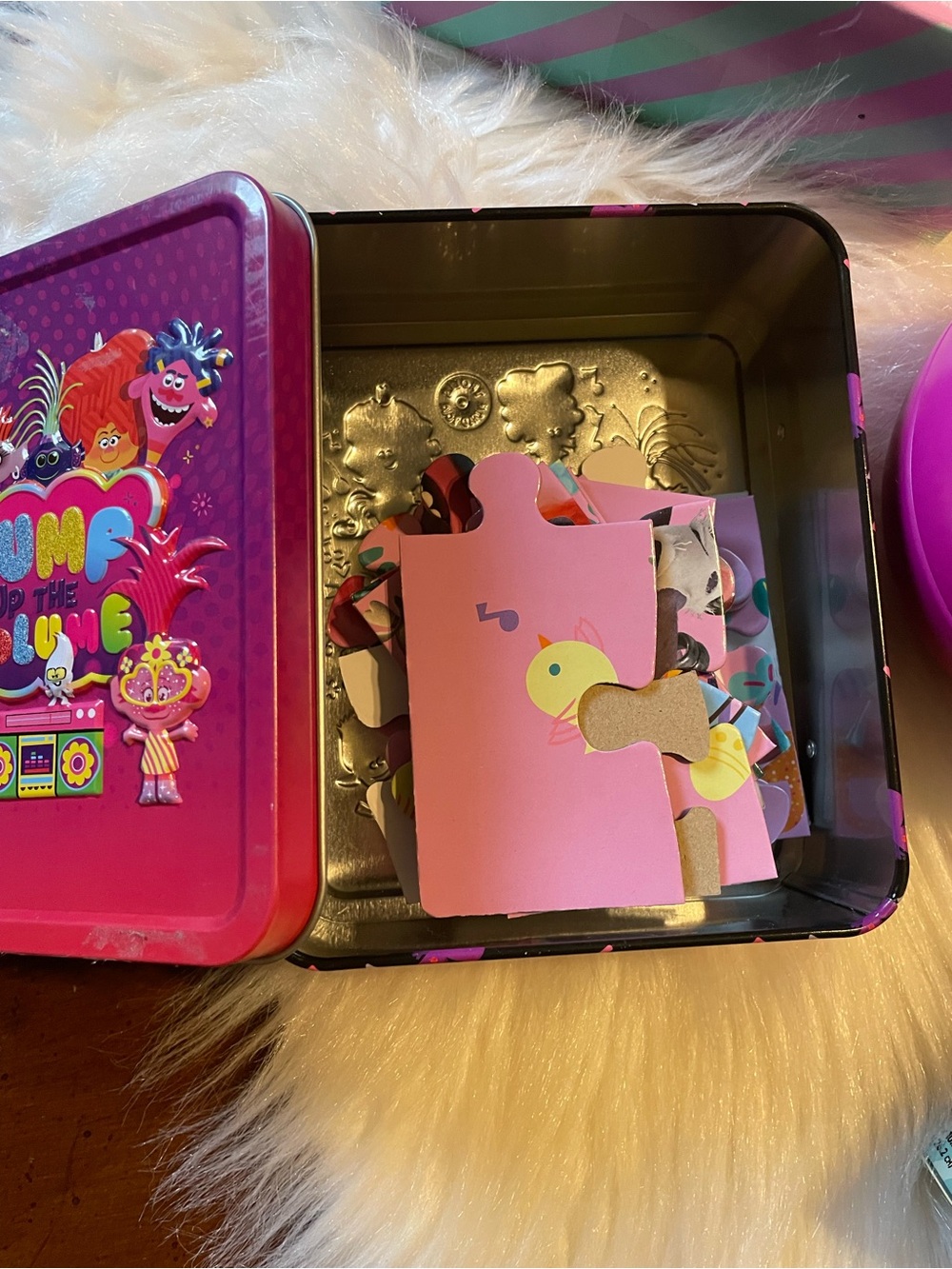 Puzzles & Book Bundle - Picture 9 of 16